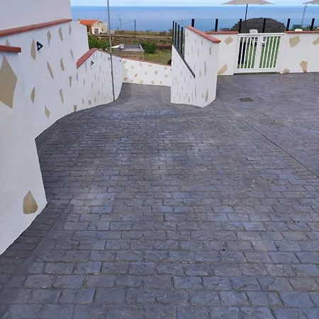 בית נופש Casa Piramide 2. Terraza Wifi Y Parking Privado