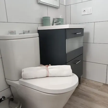 Casa Piramide 2. Terraza Wifi Y Parking Privado Ferienhaus *