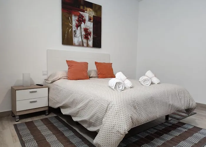 Casa Piramide 2. Terraza Wifi Y Parking Privado