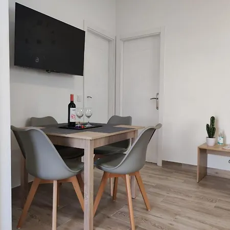 Casa Piramide 2. Terraza Wifi Y Parking Privado * איקוד דה לוס וינוס