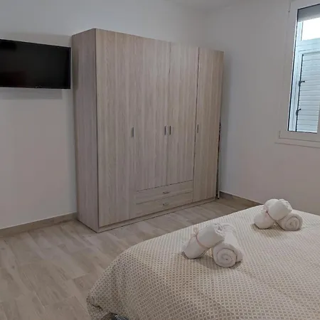 Дом отдыха Casa Piramide 2. Terraza Wifi Y Parking Privado Икод-де-лос-Винос