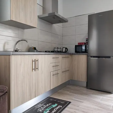 בית נופש Casa Piramide 2. Terraza Wifi Y Parking Privado