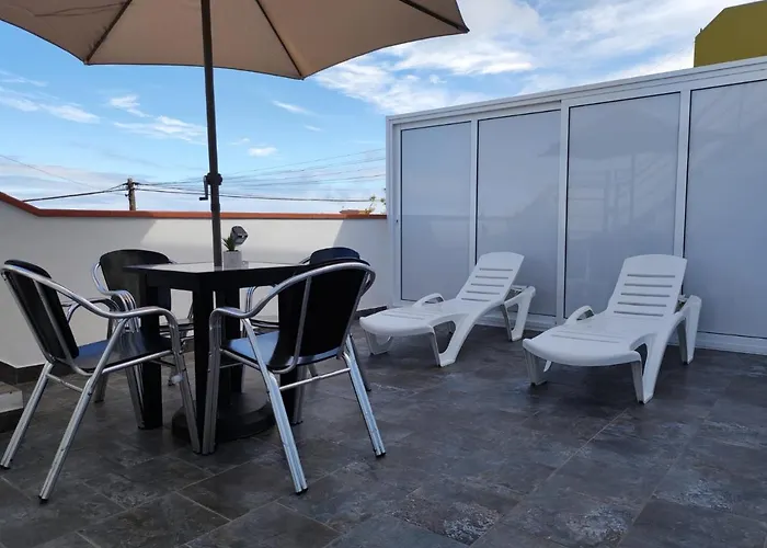 Casa Piramide 2. Terraza Wifi Y Parking Privado *